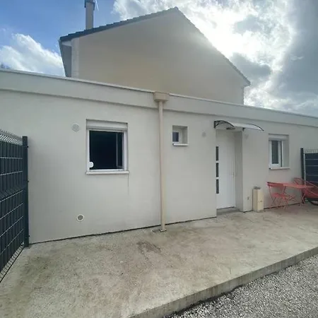 Appartement Tres Bel T2 Pres Aeroport Et Paris *